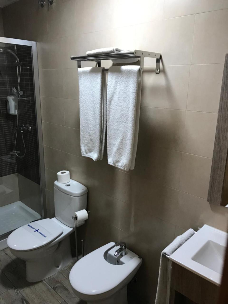 Hostal Los Encinares Villanueva de Córdoba المظهر الخارجي الصورة